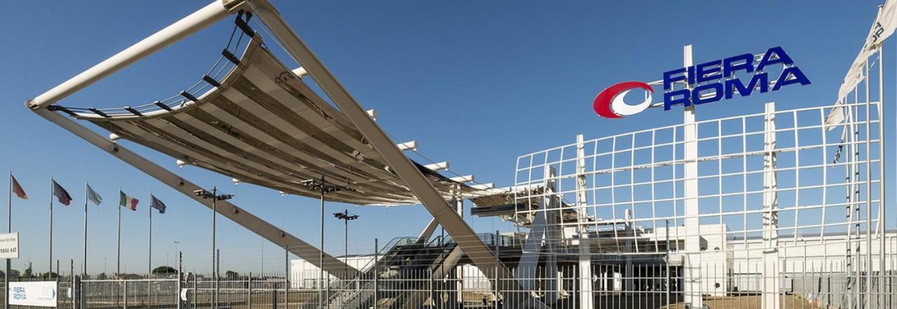 The House Fiera Di Roma Aeroporto Fiumicino Panzió Ponte Galeria Kültér fotó